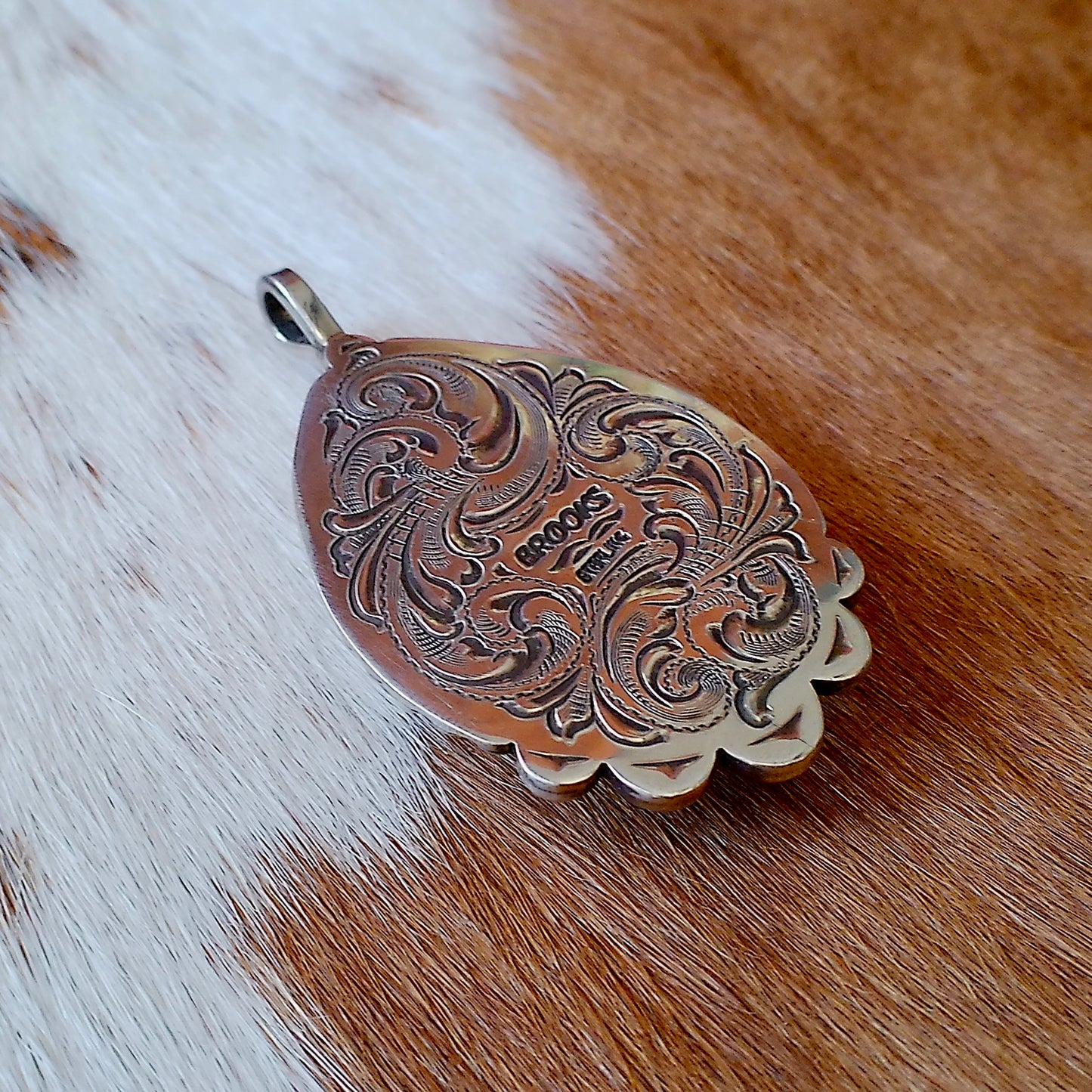 Dendritic Opal Pendant — Engraved by Richard Brooks
