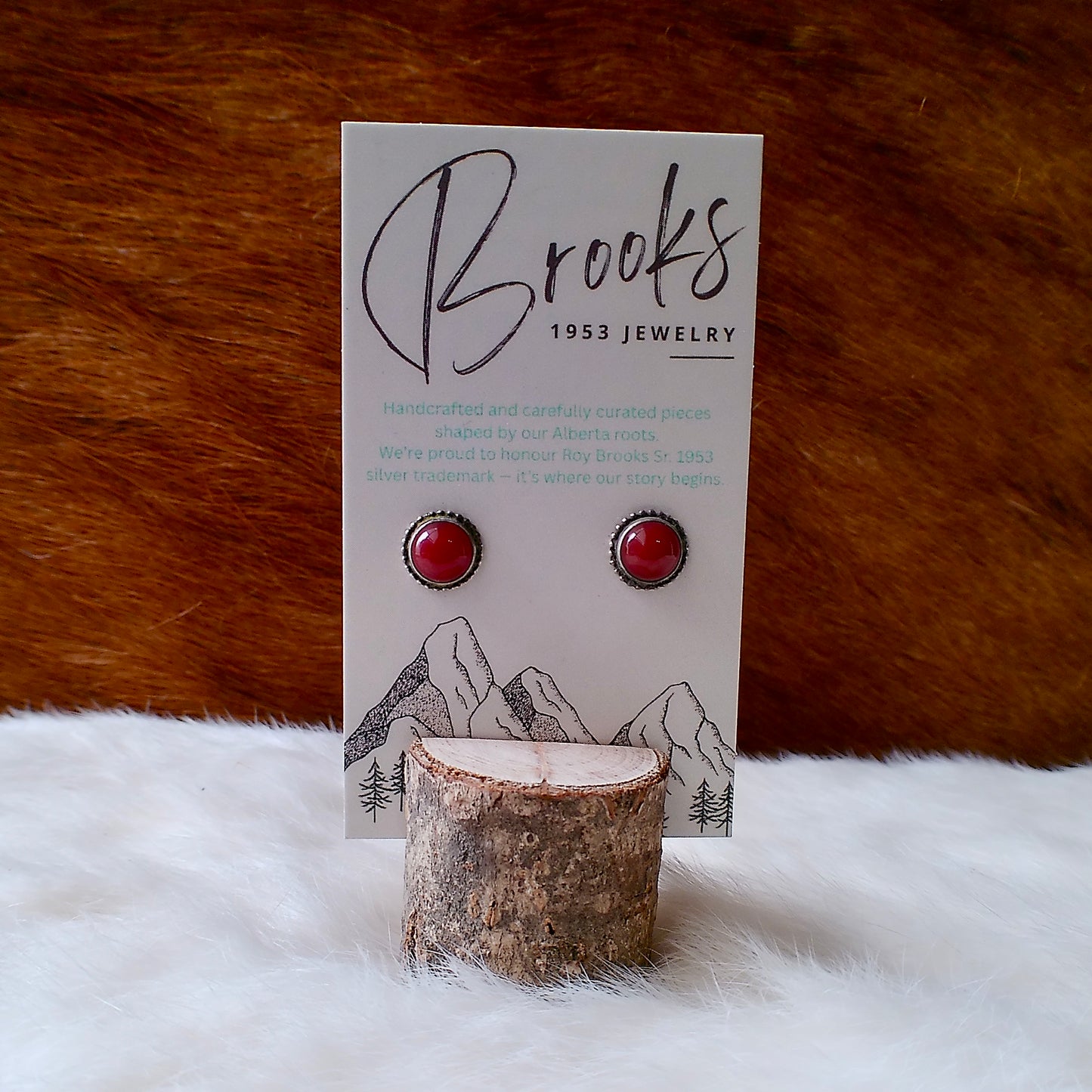 8mm Round Beaded Edge Post Earrings