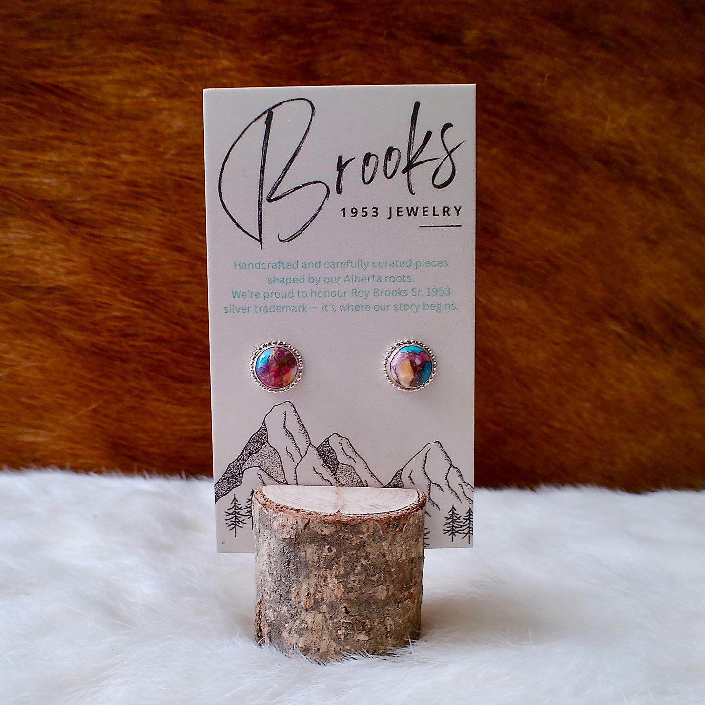 8mm Round Beaded Edge Post Earrings