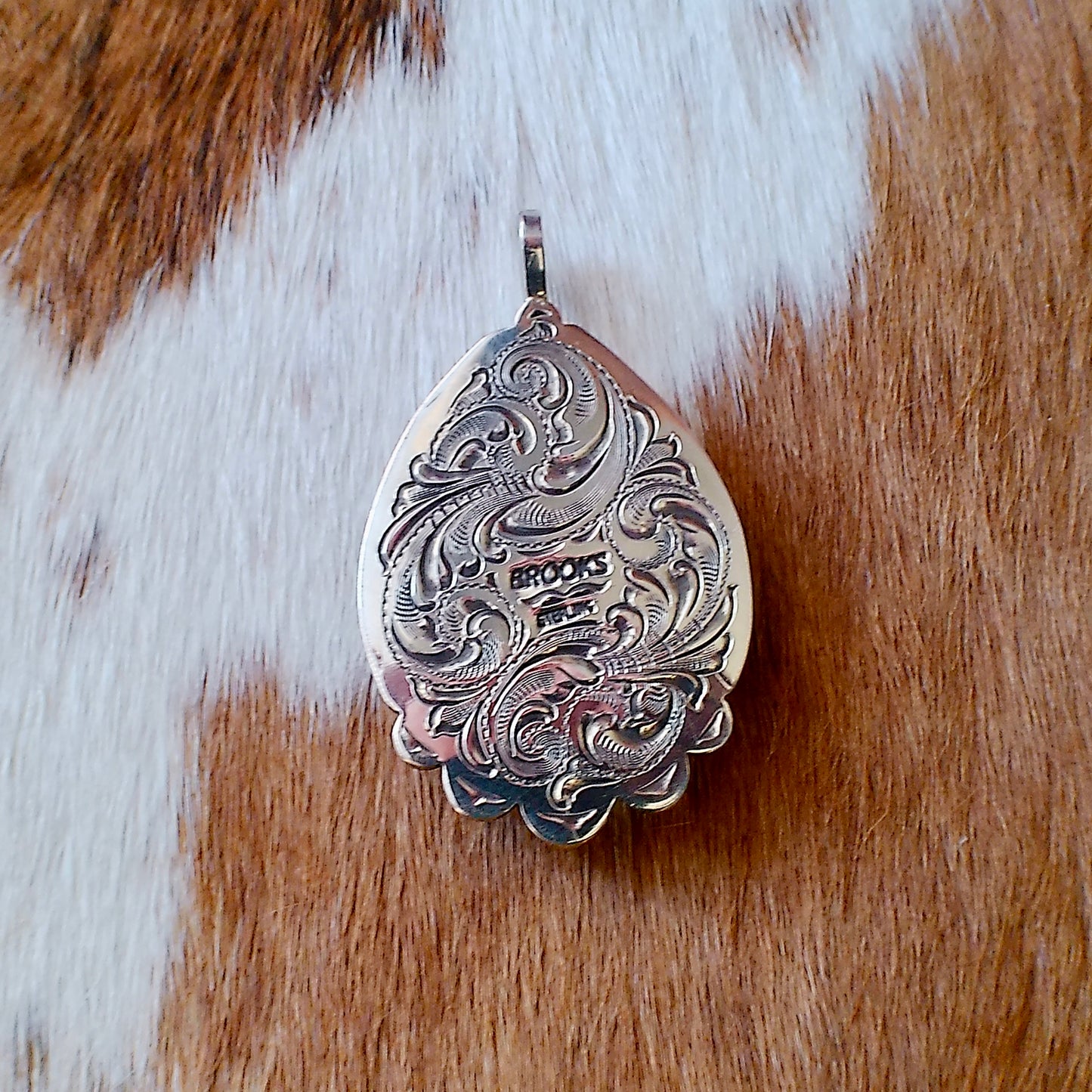 Dendritic Opal Pendant — Engraved by Richard Brooks